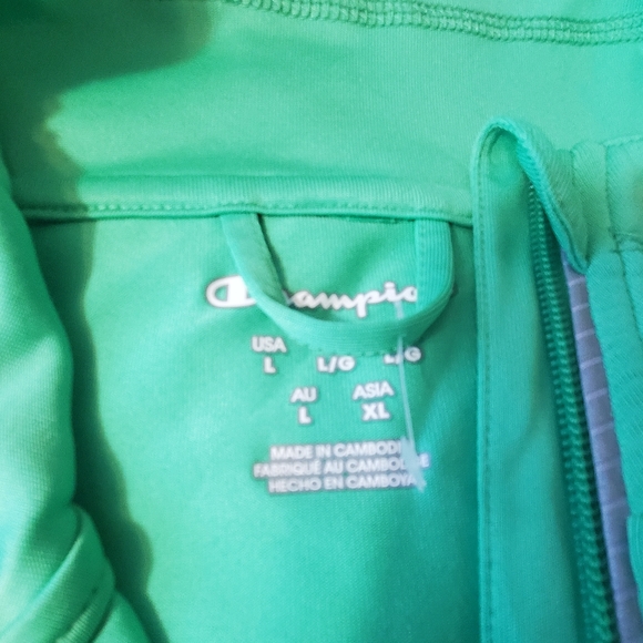 NWOT Womens CHAMPION Track jacket size size large - Picture 2 of 4